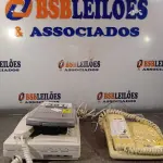 LOTE 391 - 01 VÍDEO PORTEIRO E 01 APARELHO DE TELEFONE. (NO ESTADO, LEILÃO NÃO TEM GARANTIA E NEM DEVOLUÇÃO, SUJEITO A POSSÍVEIS AVARIAS VISÍVEIS/OCULTAS E/OU AUSÊNCIA DE COMPONENTES).