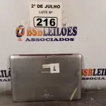 LOTE 216 - 01 TABLET SAMSUNG PARA RETIRADA DE PEÇAS. (NO ESTADO, LEILÃO NÃO TEM GARANTIA E NEM DEVOLUÇÃO, SUJEITO A POSSÍVEIS AVARIAS VISÍVEIS/OCULTAS E/OU AUSÊNCIA DE COMPONENTES).