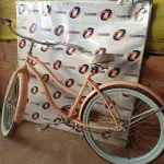 LOTE 407 - 01 BICICLETA ARO 26 VINTAGE. (NO ESTADO, LEILÃO NÃO TEM GARANTIA E NEM DEVOLUÇÃO, SUJEITO A POSSÍVEIS AVARIAS VISÍVEIS/OCULTAS E/OU AUSÊNCIA DE COMPONENTES).