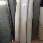 LOTE 305 - 04 ROLOS DE CARPETE MODELOS DIVERSOS INCOMPLETOS. (NO ESTADO, LEILÃO NÃO TEM GARANTIA E NEM DEVOLUÇÃO, SUJEITO A POSSÍVEIS AVARIAS VISÍVEIS/OCULTAS E/OU AUSÊNCIA DE COMPONENTES).