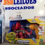 LOTE 130 - 01 DINOSSAURO COM FERRAMENTAS E 01 THORN O DRAGÃO DE GELO. (NO ESTADO, LEILÃO NÃO TEM GARANTIA E NEM DEVOLUÇÃO, SUJEITO A POSSÍVEIS AVARIAS VISÍVEIS/OCULTAS E/OU AUSÊNCIA DE COMPONENTES).