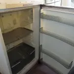 LOTE 162 - 01 GELADEIRA MARCA BRASTEMP 127V. (NO ESTADO, LEILÃO NÃO TEM GARANTIA E NEM DEVOLUÇÃO, SUJEITO A POSSÍVEIS AVARIAS VISÍVEIS/OCULTAS E/OU AUSÊNCIA DE COMPONENTES).