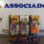 LOTE 020 - 03 KITS DE CARRINHOS. (NO ESTADO, LEILÃO NÃO TEM GARANTIA E NEM DEVOLUÇÃO, SUJEITO A POSSÍVEIS AVARIAS VISÍVEIS/OCULTAS E/OU AUSÊNCIA DE COMPONENTES).