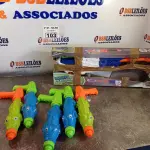 LOTE 103 - 01 MASTER SUPER SHOT LANÇADOR E 03 LANÇADORES DE ÁGUA. (NO ESTADO, LEILÃO NÃO TEM GARANTIA E NEM DEVOLUÇÃO, SUJEITO A POSSÍVEIS AVARIAS VISÍVEIS/OCULTAS E/OU AUSÊNCIA DE COMPONENTES).