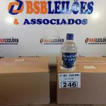 LOTE 246 - 02 CAIXAS COM ÁLCOOL EM GEL 70% 440G COM HIDRATANTE COM 12 UNIDADES CADA. (NO ESTADO, LEILÃO NÃO TEM GARANTIA E NEM DEVOLUÇÃO, SUJEITO A POSSÍVEIS AVARIAS VISÍVEIS/OCULTAS E/OU AUSÊNCIA DE COMPONENTES).