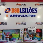 LOTE 098 - 02 BATE VOLTA MUSICAL CARRUAGEM.  (NO ESTADO, LEILÃO NÃO TEM GARANTIA E NEM DEVOLUÇÃO, SUJEITO A POSSÍVEIS AVARIAS VISÍVEIS/OCULTAS E/OU AUSÊNCIA DE COMPONENTES).