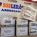 LOTE 262 - 02 CAIXAS COM SILICONE MULTIUSO TRANSPARENTE 12 UNIDADES CADA E 02 CAIXAS COM ADESIVO VEDANTE A BASE DE PESILOX 20G COM 12 BISNAGAS CADA. (NO ESTADO, LEILÃO NÃO TEM GARANTIA E NEM DEVOLUÇÃO, SUJEITO A POSSÍVEIS AVARIAS VISÍVEIS/OCULTAS E/OU AUSÊNCIA DE COMPONENTES).