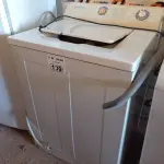 LOTE 139 - 01 MÁQUINA DE LAVAR ROUPAS MARCA PROSDÓCIMO 220V. (NO ESTADO, LEILÃO NÃO TEM GARANTIA E NEM DEVOLUÇÃO, SUJEITO A POSSÍVEIS AVARIAS VISÍVEIS/OCULTAS E/OU AUSÊNCIA DE COMPONENTES).