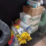 LOTE 249 - 15 REATORES 1X18/20W E VÁRIAS LÂMPADAS HALÓGENAS PALITO. (NO ESTADO, LEILÃO NÃO TEM GARANTIA E NEM DEVOLUÇÃO, SUJEITO A POSSÍVEIS AVARIAS VISÍVEIS/OCULTAS E/OU AUSÊNCIA DE COMPONENTES).