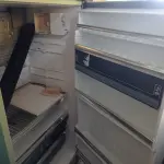LOTE 168 - 01 GELADEIRA MARCA FRIGIDAIRE 220V. (NO ESTADO, LEILÃO NÃO TEM GARANTIA E NEM DEVOLUÇÃO, SUJEITO A POSSÍVEIS AVARIAS VISÍVEIS/OCULTAS E/OU AUSÊNCIA DE COMPONENTES).