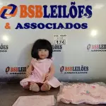 LOTE 174 - 01 BONECA BEBE REBORN. (NO ESTADO, LEILÃO NÃO TEM GARANTIA E NEM DEVOLUÇÃO, SUJEITO A POSSÍVEIS AVARIAS VISÍVEIS/OCULTAS E/OU AUSÊNCIA DE COMPONENTES).