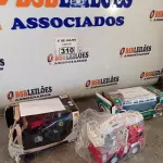 LOTE 310 - 01 CAMINHÃO DOS BOMBEIROS E 02 CARRINHOS DE CONTROLE REMOTO. (NO ESTADO, LEILÃO NÃO TEM GARANTIA E NEM DEVOLUÇÃO, SUJEITO A POSSÍVEIS AVARIAS VISÍVEIS/OCULTAS E/OU AUSÊNCIA DE COMPONENTES).