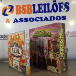 LOTE 302 - 02 JOGOS DE TABULEIRO. (NO ESTADO, LEILÃO NÃO TEM GARANTIA E NEM DEVOLUÇÃO, SUJEITO A POSSÍVEIS AVARIAS VISÍVEIS/OCULTAS E/OU AUSÊNCIA DE COMPONENTES).
