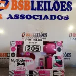 LOTE 205 - 01 ATELIÊ DE COSTURA MY STYLE. (NO ESTADO, LEILÃO NÃO TEM GARANTIA E NEM DEVOLUÇÃO, SUJEITO A POSSÍVEIS AVARIAS VISÍVEIS/OCULTAS E/OU AUSÊNCIA DE COMPONENTES).