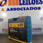 LOTE 042 - 01 PARAFUSADEIRA A BATERIA 12V 3/8” 10MM. (NO ESTADO, LEILÃO NÃO TEM GARANTIA E NEM DEVOLUÇÃO, SUJEITO A POSSÍVEIS AVARIAS VISÍVEIS/OCULTAS E/OU AUSÊNCIA DE COMPONENTES).