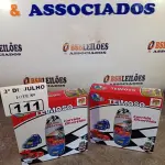 LOTE 111 - 02 BONECOS JOÃO TEIMOSO CORRIDA DIVERTIDA.  (NO ESTADO, LEILÃO NÃO TEM GARANTIA E NEM DEVOLUÇÃO, SUJEITO A POSSÍVEIS AVARIAS VISÍVEIS/OCULTAS E/OU AUSÊNCIA DE COMPONENTES).