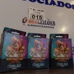 LOTE 015 - 03 CAIXAS COM CARTAS KROSMASTER. (NO ESTADO, LEILÃO NÃO TEM GARANTIA E NEM DEVOLUÇÃO, SUJEITO A POSSÍVEIS AVARIAS VISÍVEIS/OCULTAS E/OU AUSÊNCIA DE COMPONENTES).