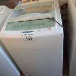 LOTE 157 - 01 LAVADORA DE ROUPAS MARCA BRASTEMP CAPACIDADE 8KG 220V. (NO ESTADO, LEILÃO NÃO TEM GARANTIA E NEM DEVOLUÇÃO, SUJEITO A POSSÍVEIS AVARIAS VISÍVEIS/OCULTAS E/OU AUSÊNCIA DE COMPONENTES).