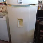 LOTE 154 - 01 GELADEIRA MARCA CÔNSUL 220V. (NO ESTADO, LEILÃO NÃO TEM GARANTIA E NEM DEVOLUÇÃO, SUJEITO A POSSÍVEIS AVARIAS VISÍVEIS/OCULTAS E/OU AUSÊNCIA DE COMPONENTES).