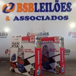 LOTE 202 - 02 BONECOS JOÃO TEIMOSO CORRIDA DIVERTIDA.  (NO ESTADO, LEILÃO NÃO TEM GARANTIA E NEM DEVOLUÇÃO, SUJEITO A POSSÍVEIS AVARIAS VISÍVEIS/OCULTAS E/OU AUSÊNCIA DE COMPONENTES).
