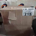LOTE 215 - 02 CAIXAS COM ÁLCOOL EM GEL 70% 440G COM HIDRATANTE COM 12 UNIDADES CADA. (NO ESTADO, LEILÃO NÃO TEM GARANTIA E NEM DEVOLUÇÃO, SUJEITO A POSSÍVEIS AVARIAS VISÍVEIS/OCULTAS E/OU AUSÊNCIA DE COMPONENTES).