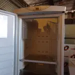 LOTE 138 - 01 FREEZER VERTICAL MARCA BRASTEMP 220V. (NO ESTADO, LEILÃO NÃO TEM GARANTIA E NEM DEVOLUÇÃO, SUJEITO A POSSÍVEIS AVARIAS VISÍVEIS/OCULTAS E/OU AUSÊNCIA DE COMPONENTES).