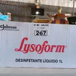 LOTE 267 - 12 LITROS DE DESINFETANTE LYSOFORM. (NO ESTADO, LEILÃO NÃO TEM GARANTIA E NEM DEVOLUÇÃO, SUJEITO A POSSÍVEIS AVARIAS VISÍVEIS/OCULTAS E/OU AUSÊNCIA DE COMPONENTES).