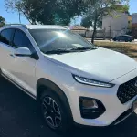 LOTE 003 - 01 IMP/CAOA CHERY TIGGO 3X PRO TURBO 2022/2023 IPVA 2023 PAGO KM 20.500, CAMBIO AUTOMATICO, AIRBAGS, ALARME, AR CONDICIONADO, AR QUENTE, COMPUTADOR DE BORDO, CÂMERA DE RÉ, DIREÇÃO ELÉTRICA, ENCOSTO DE CABEÇA TRASEIRO, LIMPADOR TRASEIRO, RETROVISORES ELÉTRICOS, RODAS DE LIGA LEVE, SENSOR DE ESTACIONAMENTO, TRAVAS ELÉTRICAS, VIDROS ELÉTRICOS, VOLANTE COM REGULAGEM DE ALTURA, SOM ORIGINAL COM BLUETOOTH E USB E COMANDOS NO VOLANTE, RODAS DE LIGA LEVE, VOLANTE MULTIFUNCIONAL, PILOTO AUTOMÁTICO, DOCUMENTO IPVA 2023 PAGO PLACA MERCOSUL (NO ESTADO)