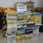 LOTE 779 - MATERIAL DE ESCRITÓRIO: 8 CAIXAS DE ETIQUETA LINK 30/1 + 11 CAIXAS DE ETIQUETA 2/1 + 8 CAIXAS DE ETIQUETA 96/1 + 5 CAIXAS DE ETIQUETA 80/1 + 57 CAIXAS DE ETIQUETA 20/1 + 9 CAIXAS DE ETIQUETA 18/1 + 27 CAIXAS DE ETIQUETA 16/1 + 1 CAIXAS DE ETIQUETA 14/1 + 12 CAIXAS DE ETIQUETA 6/1 + 7 CAIXAS DE ETIQUETA 4/1 + 72 CAIXAS DE ETIQUETA 1/1. (UNIDADE: DEPARTAMENTO EXECUTIVO – DEX - LOCAL DE RETIRADA: SAUS - QUADRA 1, BLOCO J, ED. CLÉSIO ANDRADE - BRASÍLIA/DF - CEP: 70.070-944)