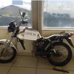 LOTE 703 - MOTOCICLETA CG 125 VERMELHA - SUCATA. (UNIDADE: B-006 - LONDRINA/PR - LOCAL DE RETIRADA: RUA SANTA TEREZINHA, 1377 COM ESQUINA COM A RUA DOS COQUEIROS - BAIRRO: SANTA TEREZINHA – LONDRINA/PR - CEP: 86027-620)