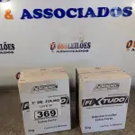 LOTE 369 - 02 CAIXAS COM ADESIVO VEDANTE A BASE DE PESILOX 20G COM 12 BISNAGAS CADA. (NO ESTADO, LEILÃO NÃO TEM GARANTIA E NEM DEVOLUÇÃO, SUJEITO A POSSÍVEIS AVARIAS VISÍVEIS/OCULTAS E/OU AUSÊNCIA DE COMPONENTES).