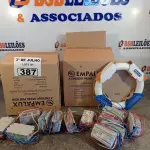 LOTE 387 - 12 LÂMPADAS FLUORESCENTES CIRCULARES 6.400K 22W COM 10 REATORES. (NO ESTADO, LEILÃO NÃO TEM GARANTIA E NEM DEVOLUÇÃO, SUJEITO A POSSÍVEIS AVARIAS VISÍVEIS/OCULTAS E/OU AUSÊNCIA DE COMPONENTES).