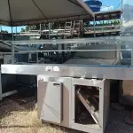 LOTE 422 - 01 BALCÃO E 01 ILHA EM INOX INCOMPLETOS. (NO ESTADO, LEILÃO NÃO TEM GARANTIA E NEM DEVOLUÇÃO, SUJEITO A POSSÍVEIS AVARIAS VISÍVEIS/OCULTAS E/OU AUSÊNCIA DE COMPONENTES).