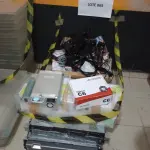 LOTE 775 - MATERIAL DE ESCRITÓRIO: 120 TOMADAS DE REDE RJ45 (NOVAS) + 4 CAIXAS DE PATCH PANEL + 05 (NOVAS) ORGANIZADOR DE FIOS PARA RACK + 03 SERVIDORES DELL + SERVIDOR HP. (UNIDADE: DEPARTAMENTO EXECUTIVO – DEX - LOCAL DE RETIRADA: SAUS - QUADRA 1, BLOCO J, ED. CLÉSIO ANDRADE - BRASÍLIA/DF - CEP: 70.070-944)