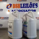 LOTE 354 - 10 LITROS DE HIPOCLORITO DE SÓDIO 12%. (NO ESTADO, LEILÃO NÃO TEM GARANTIA E NEM DEVOLUÇÃO, SUJEITO A POSSÍVEIS AVARIAS VISÍVEIS/OCULTAS E/OU AUSÊNCIA DE COMPONENTES).