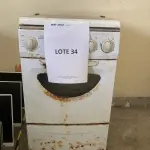 LOTE 578 - FOGÃO (SUCATA). (UNIDADE: B-049 - ARACAJU/SE - LOCAL DE RETIRADA: AVENIDA TANCREDO NEVES 5857, BAIRRO JABUTIANA - ARACAJU/SE - CEP: 49.085-000)