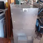LOTE 420 - 01 LAVA LOUÇAS INDUSTRIAL. (NO ESTADO, LEILÃO NÃO TEM GARANTIA E NEM DEVOLUÇÃO, SUJEITO A POSSÍVEIS AVARIAS VISÍVEIS/OCULTAS E/OU AUSÊNCIA DE COMPONENTES).