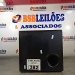 LOTE 382 - 01 SUBWOOFER BRAVOX. (NO ESTADO, LEILÃO NÃO TEM GARANTIA E NEM DEVOLUÇÃO, SUJEITO A POSSÍVEIS AVARIAS VISÍVEIS/OCULTAS E/OU AUSÊNCIA DE COMPONENTES).