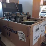 LOTE 404 - 01 LOTE COM VÁRIAS SUCATAS DE RÁDIO COMUNICADOR. (NO ESTADO, LEILÃO NÃO TEM GARANTIA E NEM DEVOLUÇÃO, SUJEITO A POSSÍVEIS AVARIAS VISÍVEIS/OCULTAS E/OU AUSÊNCIA DE COMPONENTES).