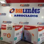 LOTE 373 - 02 CAIXAS COM LUVAS VINIFLEX TAMANHO “P”, SÃO 10 CAIXAS COM 100 LUVAS CADA. (NO ESTADO, LEILÃO NÃO TEM GARANTIA E NEM DEVOLUÇÃO, SUJEITO A POSSÍVEIS AVARIAS VISÍVEIS/OCULTAS E/OU AUSÊNCIA DE COMPONENTES).