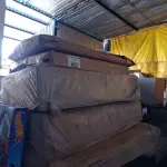 LOTE 402 - 01 LOTE COM VÁRIAS PEÇAS DE MOVEIS DESMONTADAS. (NO ESTADO, LEILÃO NÃO TEM GARANTIA E NEM DEVOLUÇÃO, SUJEITO A POSSÍVEIS AVARIAS VISÍVEIS/OCULTAS E/OU AUSÊNCIA DE COMPONENTES).