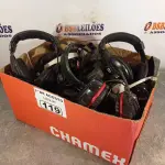 LOTE 119 - 01 LOTE COM VÁRIOS FONES DE OUVIDO MARCAS E MODELOS DIVERSOS. (NO ESTADO, LEILÃO NÃO TEM GARANTIA E NEM DEVOLUÇÃO, SUJEITO A POSSÍVEIS AVARIAS VISÍVEIS/OCULTAS E/OU AUSÊNCIA DE COMPONENTES).