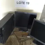 LOTE 019 - MICROCOMPUTADOR T6 + 2 MONITORES DE COMPUTADOR (UNIDADE: A-002 - SÃO PAULO/SP (PARQUE NOVO MUNDO)
LOCAL DE RETIRADA: RUA TUIUTI, Nº 09 - CONJUNTO PROMORAR - VILA MARIA III -            SÃO PAULO/SP - CEP: 02.168-105)