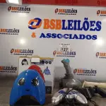 LOTE 127 - 01 IBOO E VÁRIOS CONTROLES DE VIDEOGAME MARCAS E MODELOS DIVERSOS. (NO ESTADO, LEILÃO NÃO TEM GARANTIA E NEM DEVOLUÇÃO, SUJEITO A POSSÍVEIS AVARIAS VISÍVEIS/OCULTAS E/OU AUSÊNCIA DE COMPONENTES).