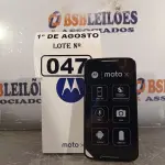 LOTE 047 - 01 APARELHO DE TELEFONE MOTO XT 1092 2ª GERAÇÃO BLACK. (NO ESTADO, LEILÃO NÃO TEM GARANTIA E NEM DEVOLUÇÃO, SUJEITO A POSSÍVEIS AVARIAS VISÍVEIS/OCULTAS E/OU AUSÊNCIA DE COMPONENTES).