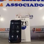 LOTE 071 - 01 APARELHO DE TELEFONE MOTO XT 1092 2ª GERAÇÃO BLACK. (NO ESTADO, LEILÃO NÃO TEM GARANTIA E NEM DEVOLUÇÃO, SUJEITO A POSSÍVEIS AVARIAS VISÍVEIS/OCULTAS E/OU AUSÊNCIA DE COMPONENTES).