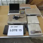 LOTE 353 - LEITOR DE CODIGO DE BARRAS +   03 DVD PLAYER  LEITOR DE CODIGO DE BARRAS + 03 DVD PLAYER 03 VIDEO CASSETE + NOTEBOOK STI + CALCULADORA DE BOBINA (UNIDADE: B-041 - PRESIDENTE PRUDENTE/SP - LOCAL DE RETIRADA: RODOVIA ARTUR BOIGUES FILHO Nº 585 - PARQUE RES. CARANDA - PRESIDENTE PRUDENTE/SP – CEP: 19.026-650)                   