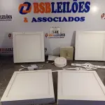 LOTE 148 - 01 LOTE COM VÁRIAS LUMINÁRIAS MARCAS E MODELOS DIVERSOS. (NO ESTADO, LEILÃO NÃO TEM GARANTIA E NEM DEVOLUÇÃO, SUJEITO A POSSÍVEIS AVARIAS VISÍVEIS/OCULTAS E/OU AUSÊNCIA DE COMPONENTES).