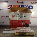 LOTE 159 - 01 LOTE COM VÁRIAS LUMINÁRIAS DE EMERGÊNCIA MARCAS E MODELOS DIVERSOS. (NO ESTADO, LEILÃO NÃO TEM GARANTIA E NEM DEVOLUÇÃO, SUJEITO A POSSÍVEIS AVARIAS VISÍVEIS/OCULTAS E/OU AUSÊNCIA DE COMPONENTES).