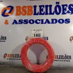 LOTE 180 - 01 ROLO DE CABO FLEXÍVEL 1X4MM NA COR VERMELHA.100 METROS (NOVO) (NO ESTADO, LEILÃO NÃO TEM GARANTIA E NEM DEVOLUÇÃO, SUJEITO A POSSÍVEIS AVARIAS VISÍVEIS/OCULTAS E/OU AUSÊNCIA DE COMPONENTES).